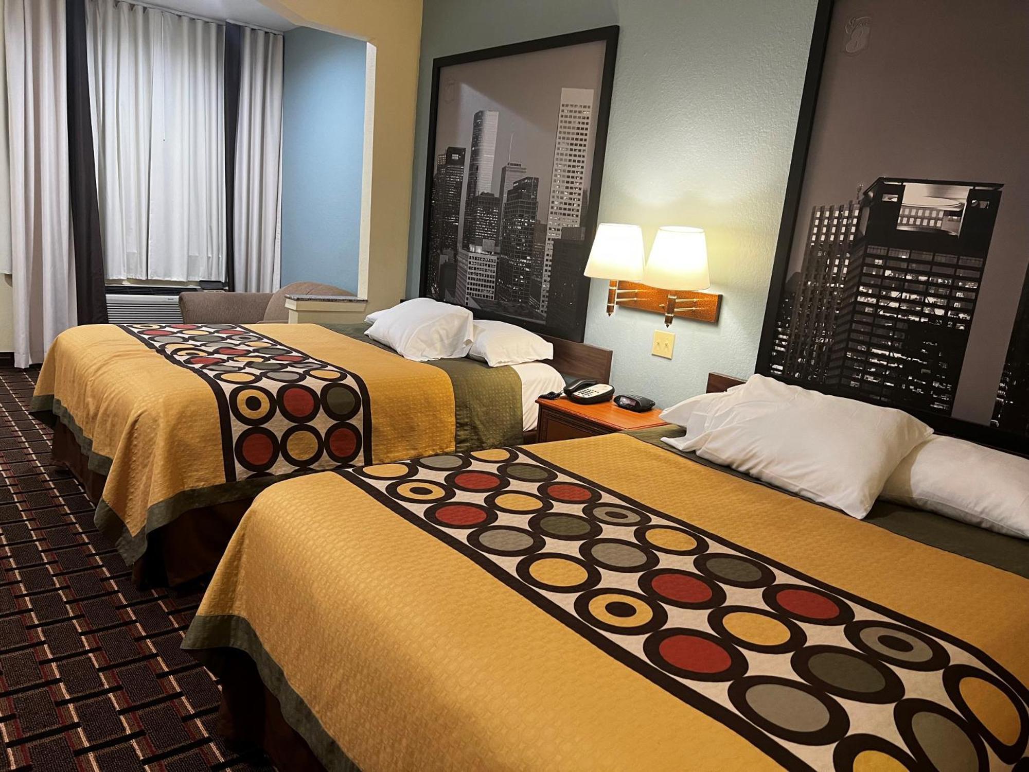 ซูเปอร์ 8 บาย วินด์แฮม สแตฟฟอร์ด ชูการ์แลนด์ แอเรีย Hotel สตาฟฟอร์ด ภายนอก รูปภาพ